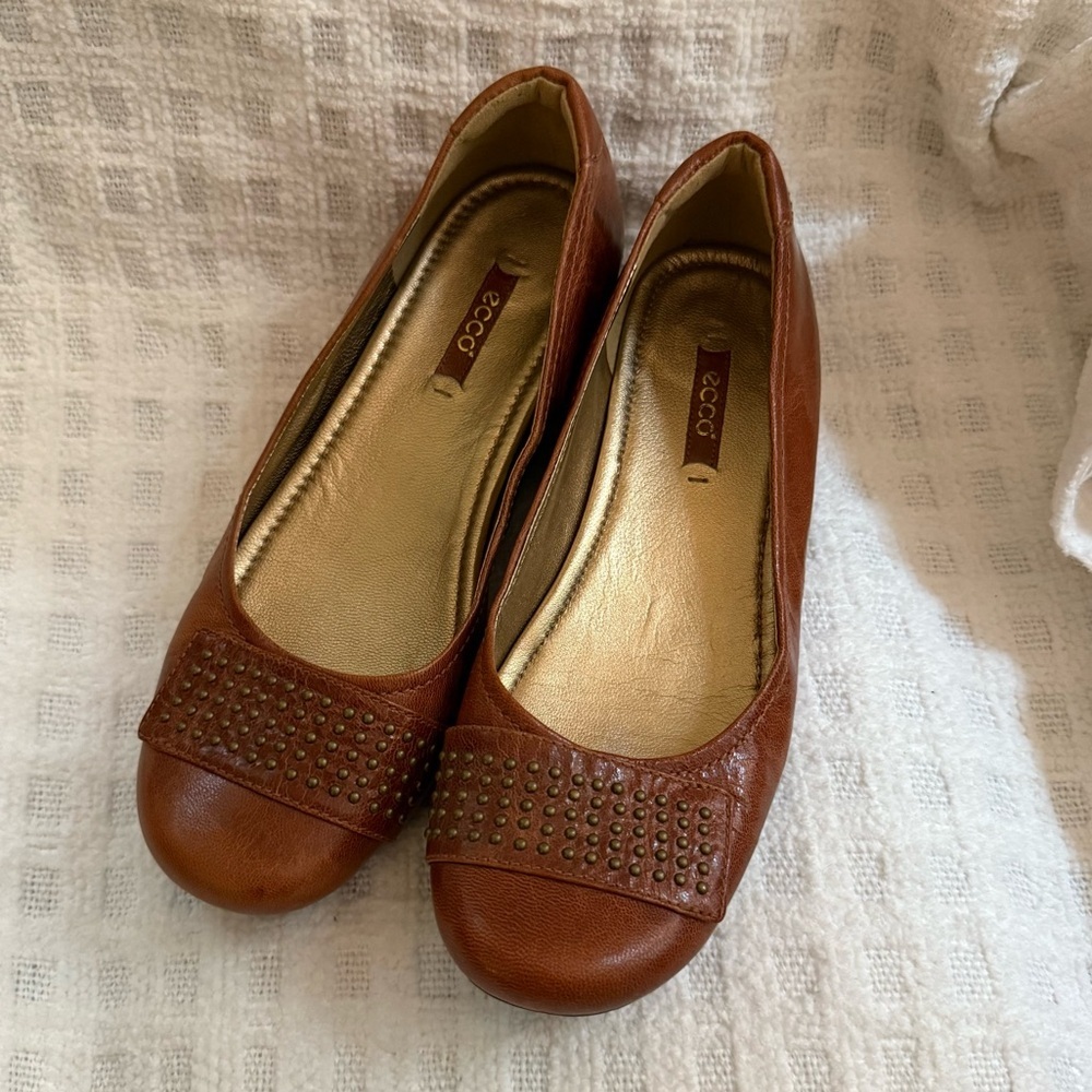 Ecco Brown Leather Slip On Ballet Flats